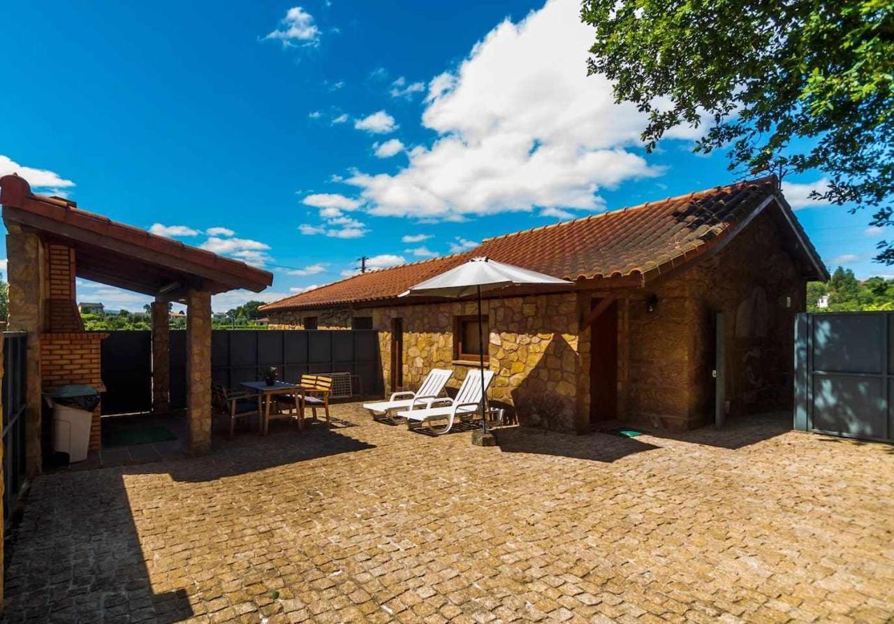 Casa das Vinhas Camélias de BastoTurismo Rural Celorico De Basto Exterior foto