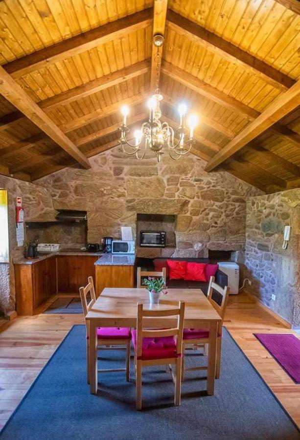 Casa das Vinhas Camélias de BastoTurismo Rural Celorico De Basto Exterior foto